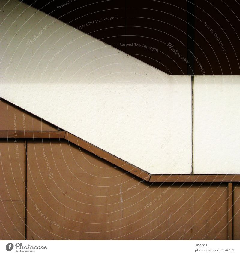 Trisection Farbfoto Gedeckte Farben Außenaufnahme abstrakt Schatten Design Haus Architektur Treppe Fassade Linie Streifen außergewöhnlich eckig braun schwarz