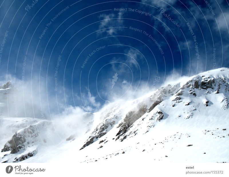 Schneewehen III Winter Berge u. Gebirge Skipiste Wolken Wind Nebel Schneefall Alpen Schneebedeckte Gipfel Gletscher frieren glänzend träumen kalt blau weiß