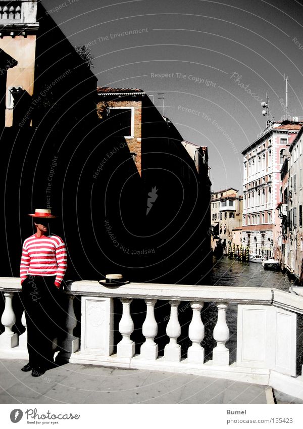 Ruhepause Venedig Ferien & Urlaub & Reisen ruhig Mann Hut Brücke Kanal warten Gondoliere Städtereise