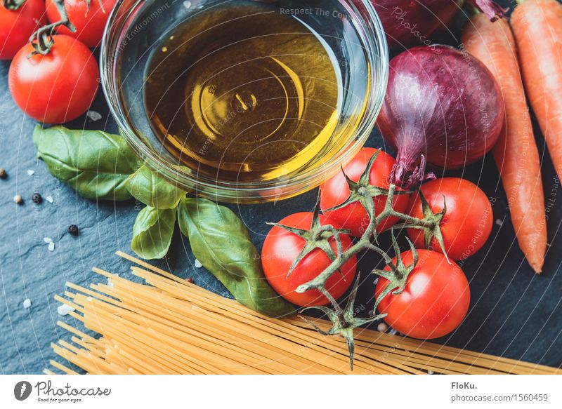Pasta Einzelteile Lebensmittel Gemüse Teigwaren Backwaren Kräuter & Gewürze Öl Ernährung Bioprodukte Vegetarische Ernährung Diät Italienische Küche frisch