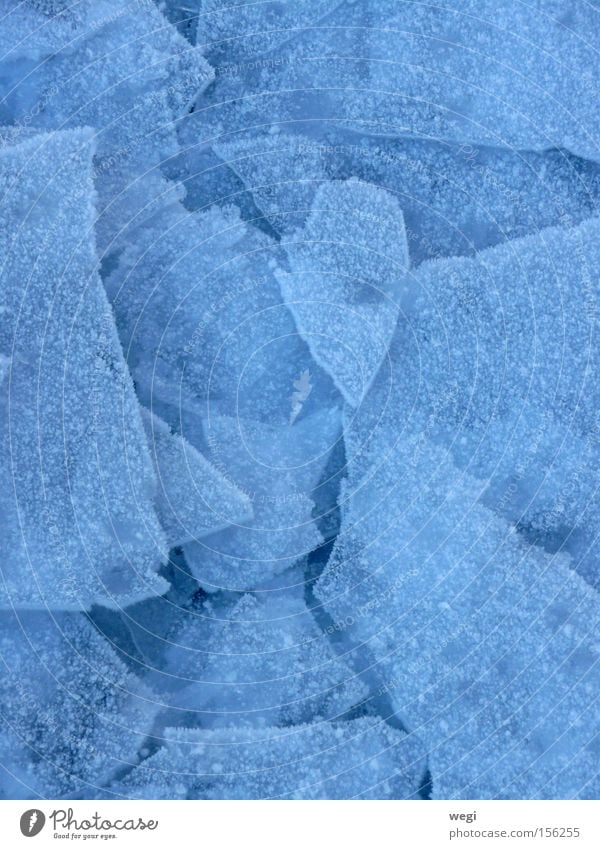 Eis am Chiemsee Winter Natur blau Schnee abstrakt