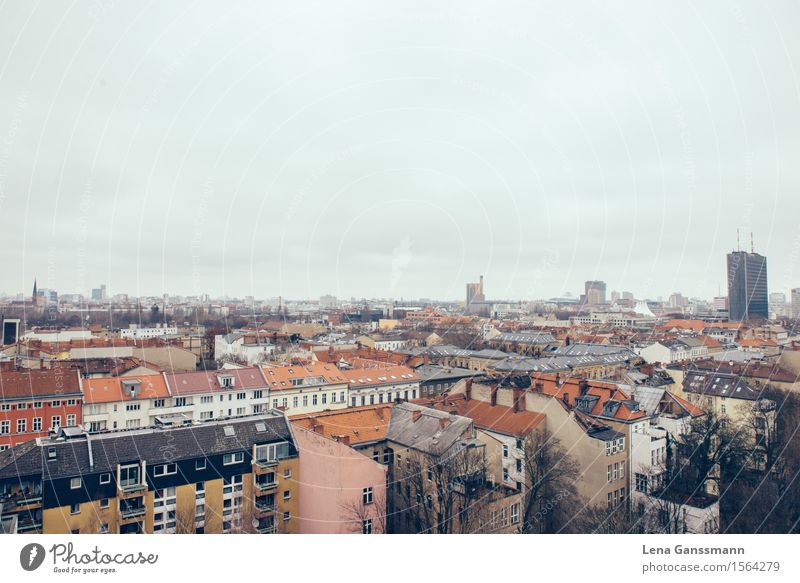 Berlin- bei ziemlich schlechtem Wetter Deutschland Europa Stadt Hauptstadt Stadtzentrum Skyline Dach Unendlichkeit trashig Langeweile Traurigkeit Höhenangst