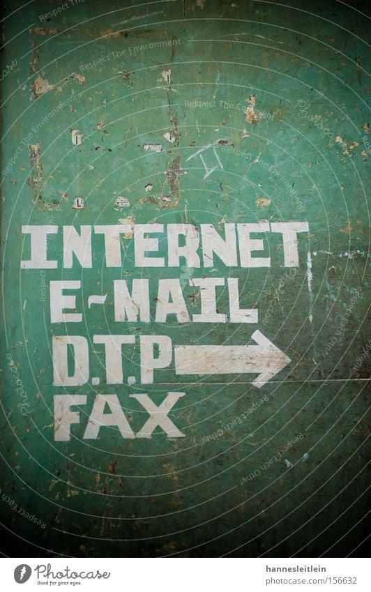 Indernett III Internet E-Mail Fax Telefon Kommunizieren Telekommunikation Indien Kontakt Pfeil grün Kontrast Richtung Schilder & Markierungen