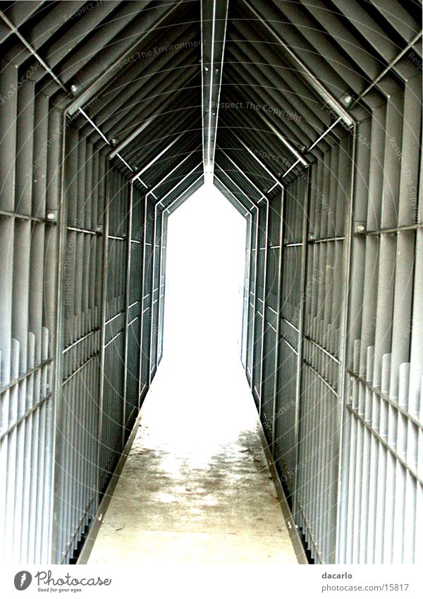 Ein Licht am Ende des Tunnels Fototechnik dacarlo Gang