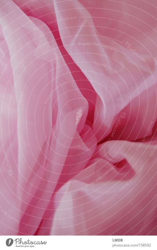 Prinzessinnen-Stoff Seide fein zart weich rosa Bekleidung Textilien Nähen Kleid Kitsch gerafft