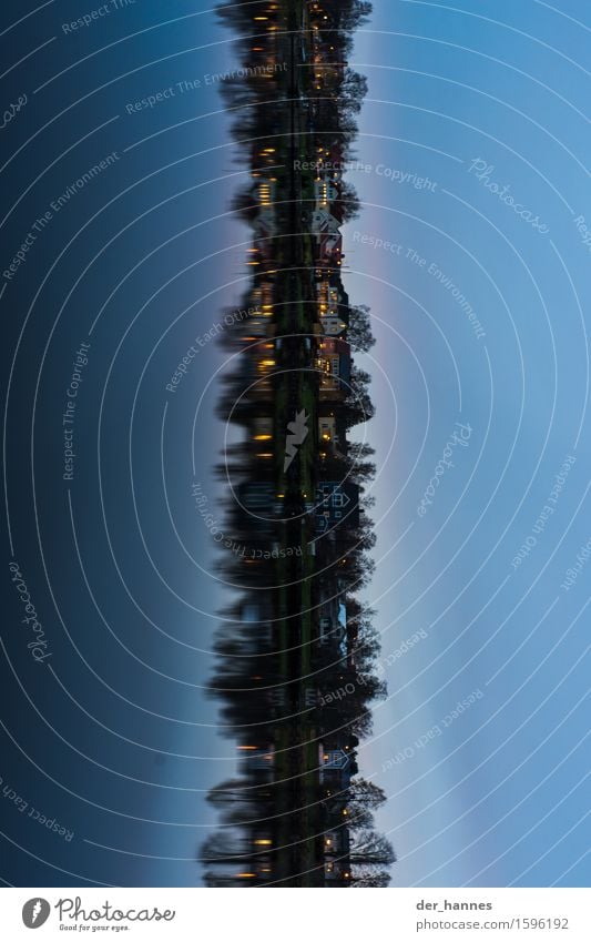 steht im liegen Schweden Stadt Altstadt Skyline bevölkert Gebäude Architektur drehen kalt Zufriedenheit Flussufer Reflexion & Spiegelung Farbfoto Außenaufnahme