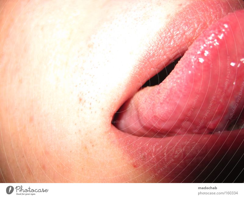 GRATIS IPHONE FÜR ALLE Pornographie Zunge Haut anstößig Mund Lippen Begierde genießen Makroaufnahme Pore Intimität Sexualität Aufregung fantastisch Lust