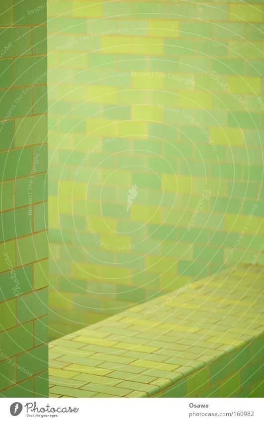 |/ Architektur Fliesen u. Kacheln grün türkis Muster Raster Strukturen & Formen Raum Wand Ecke Keramik überzogen Alexanderplatz Bahnhof