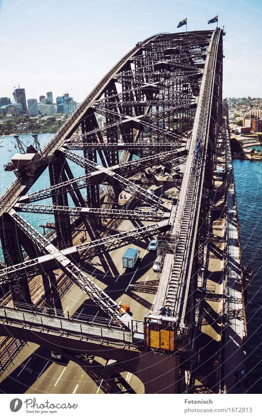 Harbour Bridge Sydney Wasser Australien Australien + Ozeanien Hafenstadt Menschenleer Brücke Bauwerk Gebäude Architektur Sehenswürdigkeit Wahrzeichen