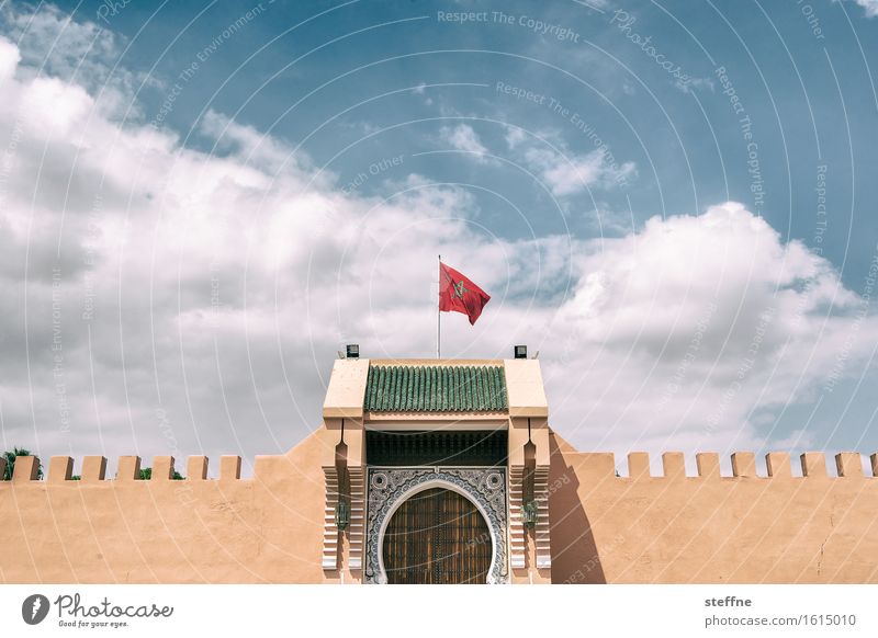Arabian Dream I Marokko Orient Arabien arabisch Urlaub Tourismus Fahne Flagge Palast Marrakesch