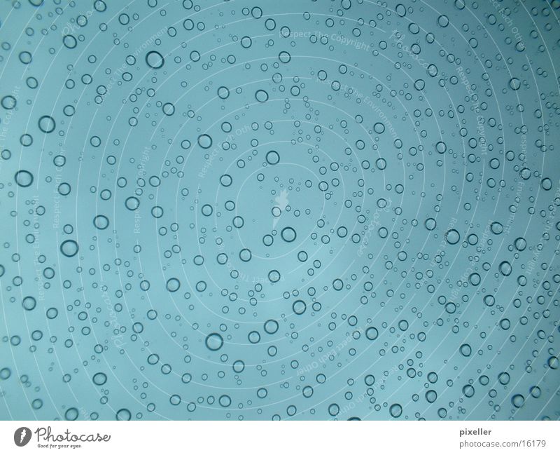 raindrops Regen Wassertropfen Glas blau
