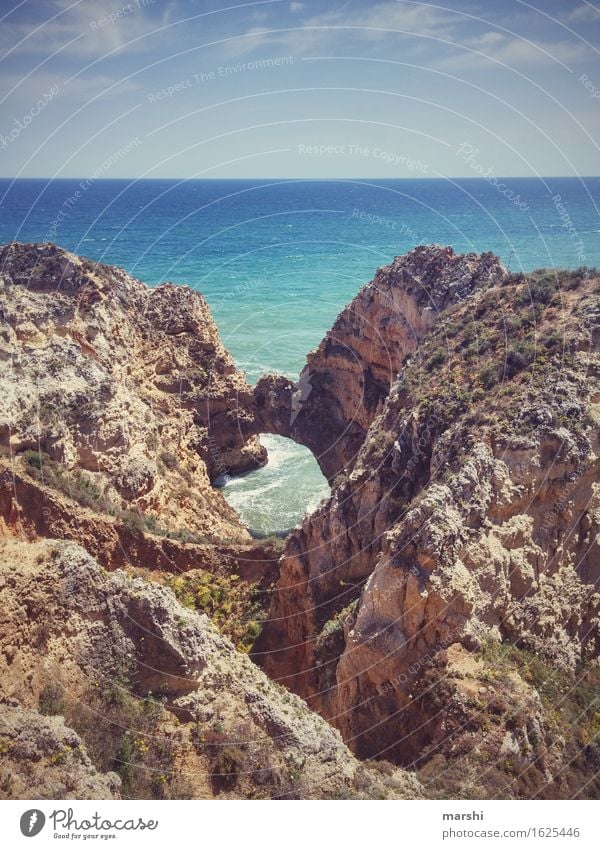 Algarve Natur Landschaft Urelemente Wasser Himmel Sonne Sommer Klima Schönes Wetter Küste Strand Meer Stimmung Portugal Felsen Lagos Aussicht Ferne Wellen