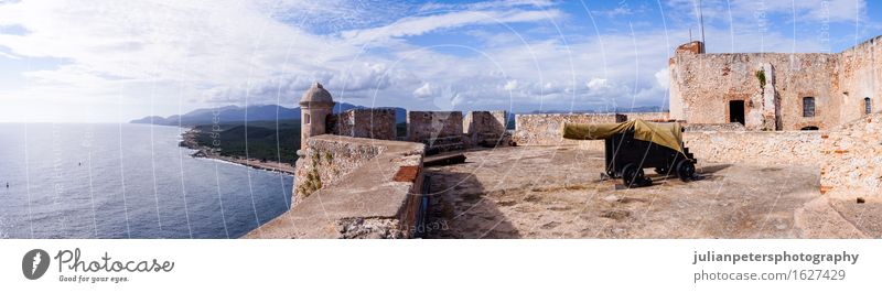 Festung San Pedros de la Roca in Santiago de Cuba Stil Ferien & Urlaub & Reisen Abenteuer Meer Erde Wolken Gebäude Architektur Verkehr alt historisch Karibik