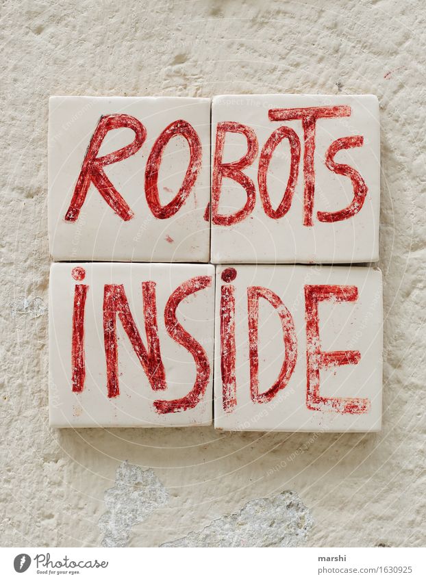 robots inside Haus Mauer Wand Fassade Stimmung Roboter Fliesen u. Kacheln Lissabon Reisefotografie weiß rot lustig Farbfoto Außenaufnahme Nahaufnahme