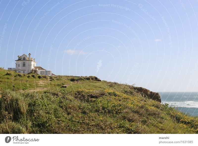 abgeschieden Natur Landschaft Garten Wiese Felsen Küste Strand Meer Dorf Haus Stimmung Portugal Reisefotografie abgelegen Sintra Gutshaus Erholung Atlantik