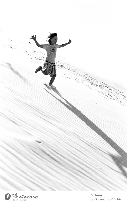 86 [YAAAWP!] Junge Kindheit 1 Mensch 8-13 Jahre Sand Sonnenlicht Erholung fallen laufen rennen springen toben Erfolg Lebensfreude Begeisterung Euphorie Mut