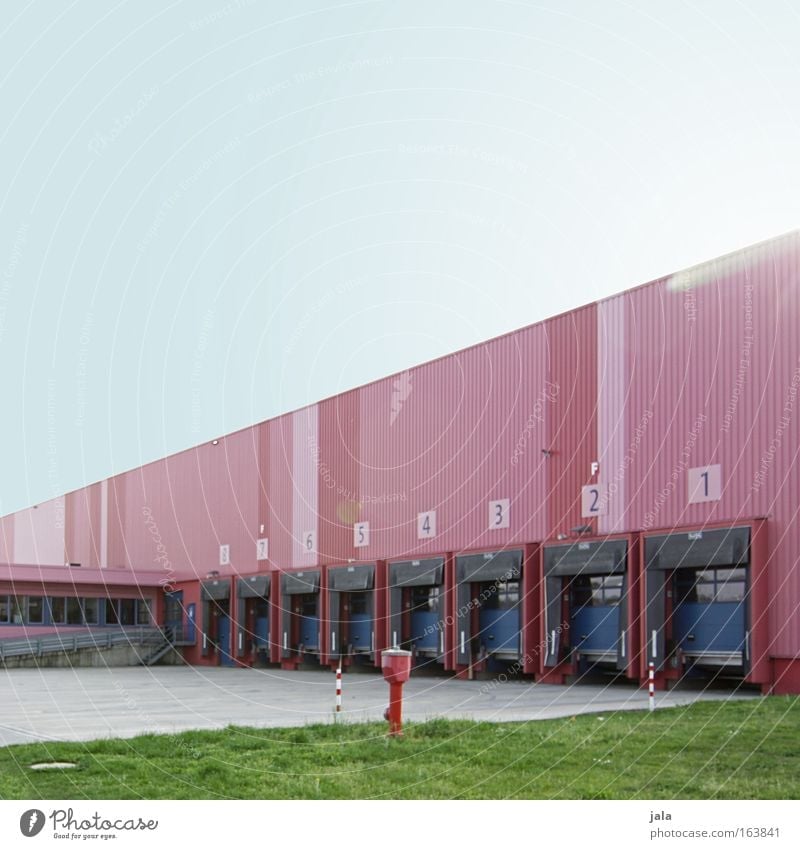 | 8 | 7 | 6 | 5 | 4 | 3 | 2 | 1 | Farbfoto Außenaufnahme Menschenleer Textfreiraum oben Tag Sonnenlicht Sonnenstrahlen Totale Fabrik Industrie Handel