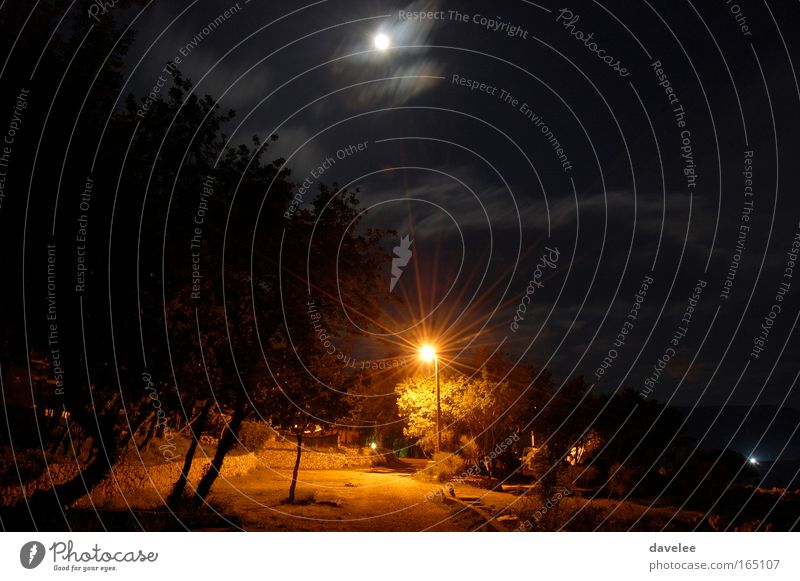 Kroatien bei Nacht Farbfoto Außenaufnahme Menschenleer Langzeitbelichtung Landschaft Nachthimmel Mond Krk Europa schwarz Tag