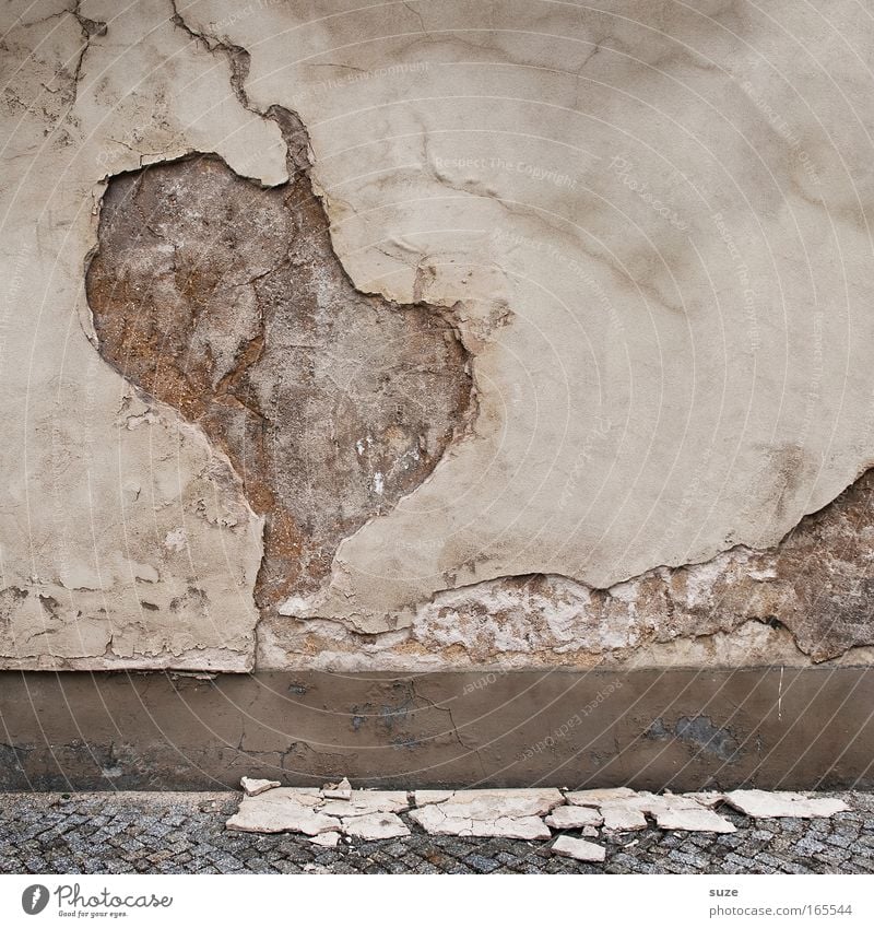 *300* Afrika Mauer Wand Fassade Stein Beton alt dreckig kaputt trist trocken braun grau weiß Verfall Vergänglichkeit Kontinente Bürgersteig Phantasie