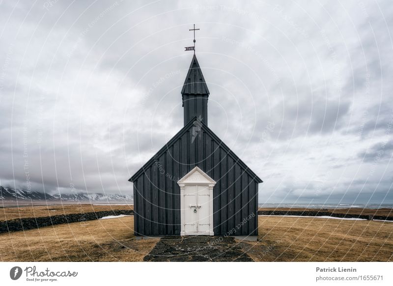 Black church of Budir in Iceland Leben Ferien & Urlaub & Reisen Abenteuer Insel Berge u. Gebirge Umwelt Natur Landschaft Erde Frühling Winter Klima Klimawandel