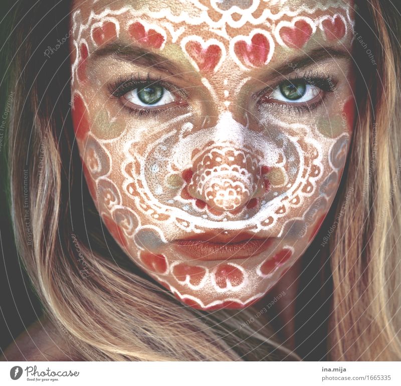 herz(los) Stil schön Haut Kosmetik Schminke Mensch Junge Frau Jugendliche Erwachsene Leben Gesicht 1 18-30 Jahre Kunst Künstler Maler Kunstwerk Tattoo Maske