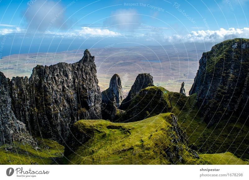 The Quiraing, Isle of Skye, Scotland sportlich Erholung Ferien & Urlaub & Reisen Tourismus Abenteuer Expedition Berge u. Gebirge wandern Natur Landschaft