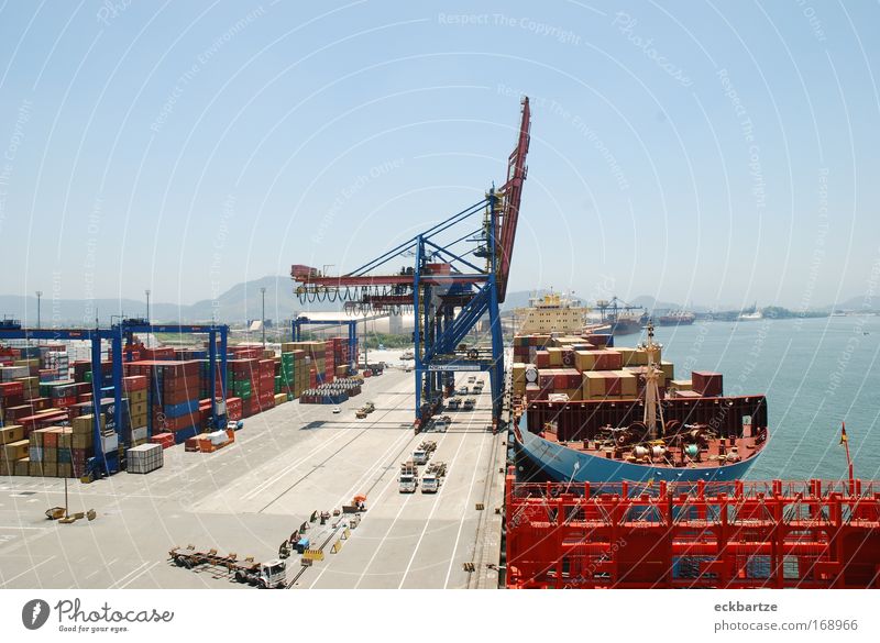 Santos Containerterminal Farbfoto Außenaufnahme Textfreiraum oben Tag Sonnenlicht Starke Tiefenschärfe Vogelperspektive Totale Panorama (Aussicht) Hafen