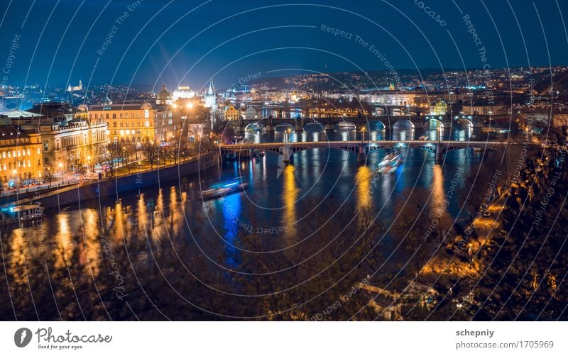 Nacht Prag Stadt Brücke Ferien & Urlaub & Reisen Tschechien Panorama (Aussicht) Farbfoto Licht Schatten Kontrast Nachtaufnahme Hauptstadt Millionenstadt