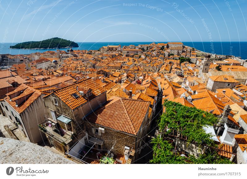 Dubrovnik Xll Ferien & Urlaub & Reisen Tourismus Sightseeing Meer Insel Sommer Schönes Wetter Kroatien Stadt Hafenstadt Altstadt Haus Kirche Burg oder Schloss