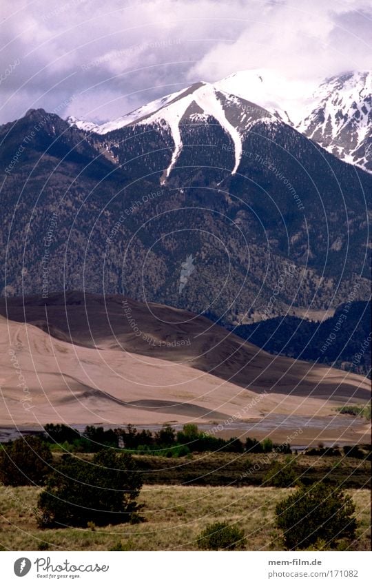 steppe wüste berge Steppe Wüste Berge u. Gebirge Landschaft Sträucher Utah usa Übergang Kontrast Pflanze lebensrum Western film drehort Kulisse