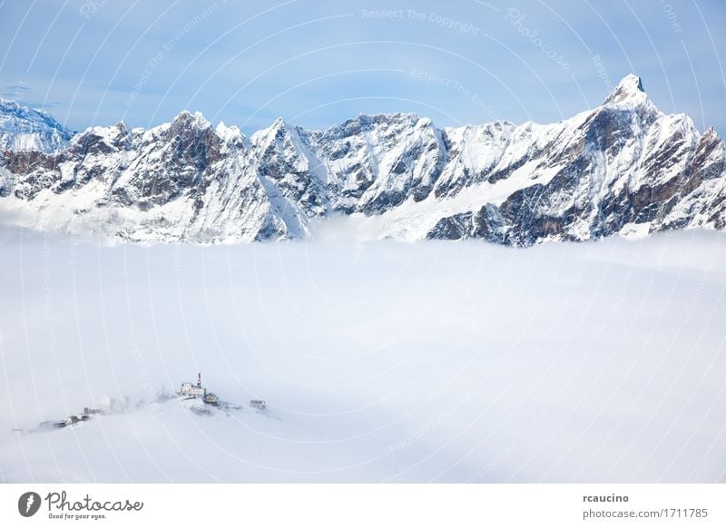 Plateau Rosa im Cervinia Skiort Valle d'Aosta, italienische Alpen Ferien & Urlaub & Reisen Tourismus Ausflug Winter Schnee Berge u. Gebirge Skifahren Natur