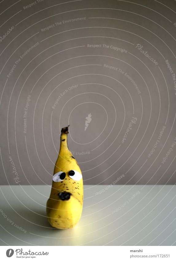 Banana Joe Farbfoto Blick Lebensmittel Frucht Ernährung Bioprodukte Vegetarische Ernährung Diät Gesundheit Freizeit & Hobby Coolness frisch gelb Gefühle Freude