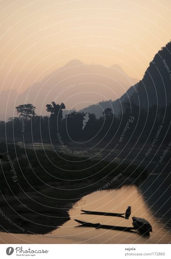 boote am mekong Ferien & Urlaub & Reisen Ferne Umwelt Natur Landschaft Pflanze Wasser Himmel Sonnenaufgang Sonnenuntergang Sonnenlicht Flussufer Mekong
