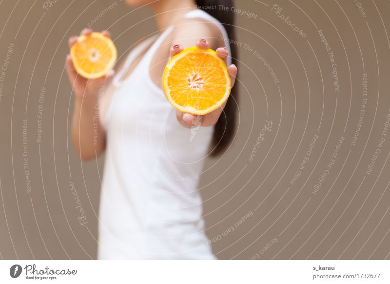 Vitamine Lebensmittel Frucht Orange Mensch feminin Körper Haare & Frisuren 1 Diät sportlich Fröhlichkeit frisch Gesundheit dünn Kraft Ausdauer Fitness Ernährung