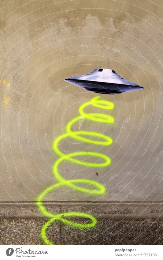UFO Häusliches Leben Maschine Technik & Technologie Fortschritt Zukunft High-Tech Raumfahrt Kunst Maler Kunstwerk Stadt Haus Mauer Wand Fassade Luftverkehr