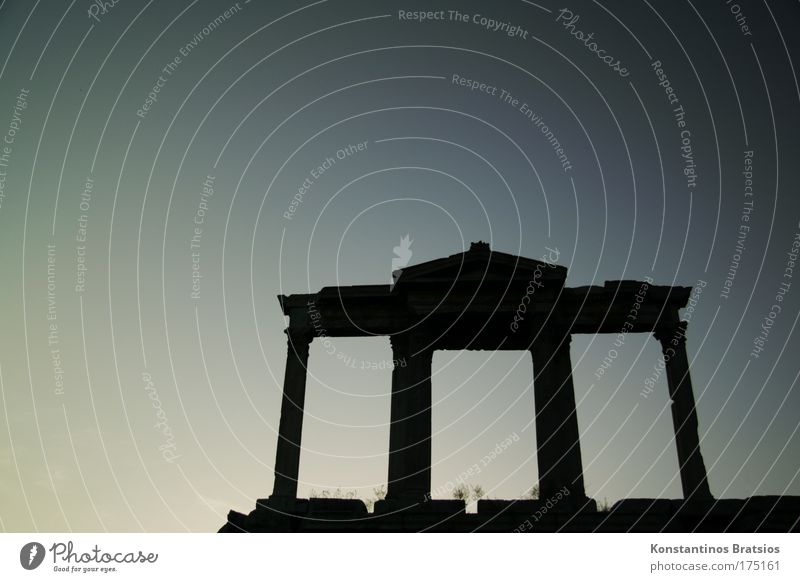 a piece of Athens #02 Farbfoto Außenaufnahme Menschenleer Textfreiraum links Textfreiraum oben Hintergrund neutral Abend Silhouette schön
