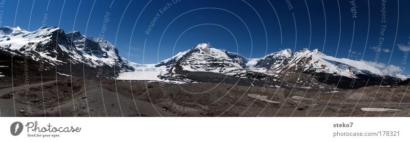 enteist Farbfoto Außenaufnahme Menschenleer Sonnenlicht Panorama (Aussicht) Schnee Berge u. Gebirge Landschaft Wolkenloser Himmel Schönes Wetter Eis Frost