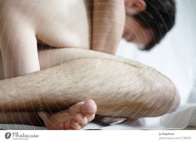 Kontaktaufnahme Liebespaar Paar Körper Haut nackt Partnerschaft Intimität Sexualität Erotik Leidenschaft Begierde Zusammensein Umarmen berühren festhalten