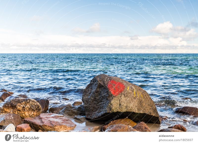 Herz strand Landschaft Urelemente Wolken Schönes Wetter Ostsee Gefühle Zufriedenheit Lebensfreude Liebe Romantik geduldig ruhig Farbfoto Außenaufnahme