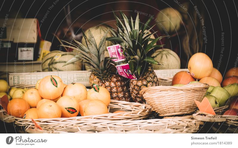 Sommerfrüchte Lebensmittel Frucht Orange Ananas Melonen kaufen Gesundheit Essen exotisch frisch natürlich sauer grün Tradition Markt Ernährung Vitamin