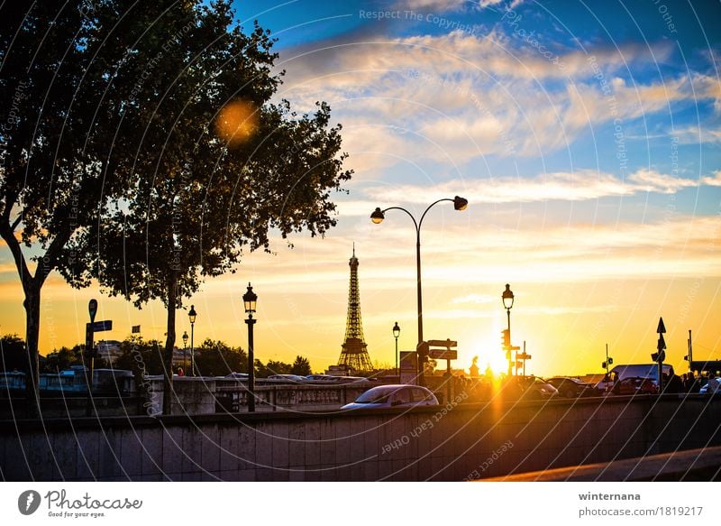 Sonnenuntergang in Paris Ferien & Urlaub & Reisen Tourismus Abenteuer Freiheit Städtereise Himmel Horizont Herbst Hauptstadt Tour d'Eiffel Straße frei blau