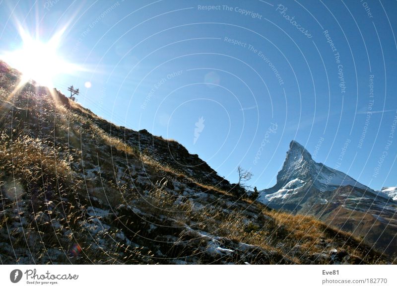 Matterhorn vs. Sonne Farbfoto Tag Sonnenlicht Sonnenstrahlen harmonisch Ferien & Urlaub & Reisen Tourismus Ausflug Freiheit Berge u. Gebirge Natur Landschaft