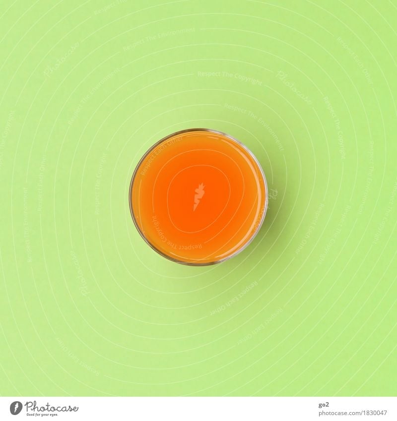 Multivitamin Diät Fasten Getränk trinken Erfrischungsgetränk Saft Glas Gesundheit Gesunde Ernährung Wellness Leben ästhetisch lecker rund saftig grün orange