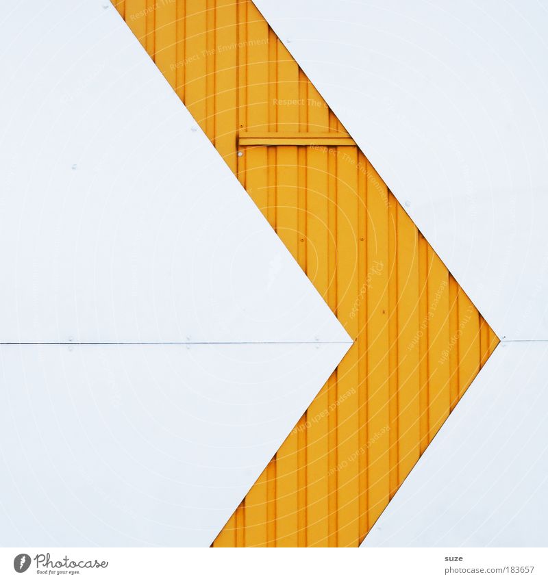 Siehe hier Stil Design Kunst Architektur Mauer Wand Fassade Linie Pfeil eckig einfach modern verrückt Spitze gelb weiß Grafik u. Illustration Metall Wellblech