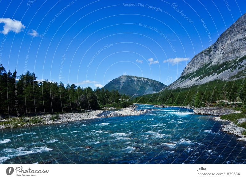 Fluss Otta Landschaft Wasser Himmel Sommer Berge u. Gebirge Flussufer Norwegen Europa Menschenleer blau otta Farbfoto Außenaufnahme Textfreiraum oben Tag