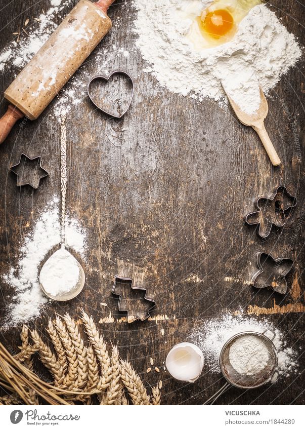Backen für Weihnachten , Hintergrund Lebensmittel Getreide Teigwaren Backwaren Kuchen Süßwaren Ernährung Festessen Bioprodukte Geschirr Stil Design Freude