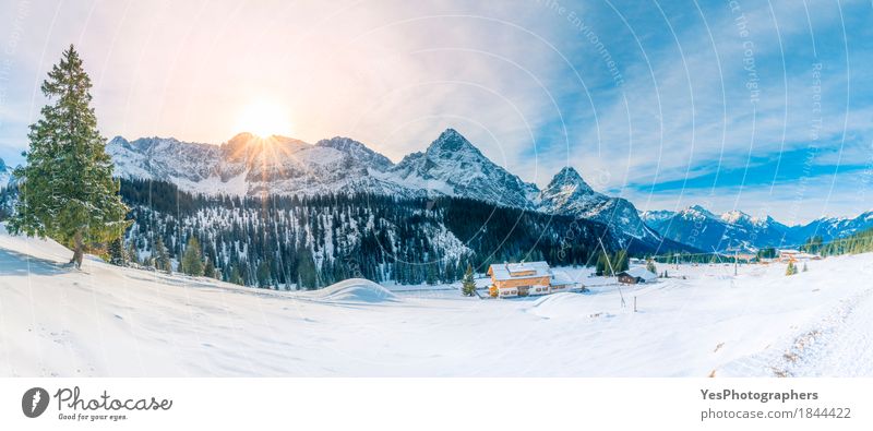 Snowy-Panorama in den Alpenbergen Lifestyle Design Freude Ferien & Urlaub & Reisen Tourismus Ausflug Freiheit Sightseeing Sonne Winter Schnee Winterurlaub