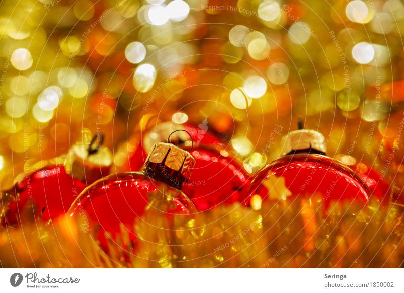 Weihnachtsstimmung , Wärme , Frohes Fest Feste & Feiern Weihnachten & Advent Silvester u. Neujahr glänzend Christbaumkugel Weihnachtsbaum Kirche Fest der Liebe