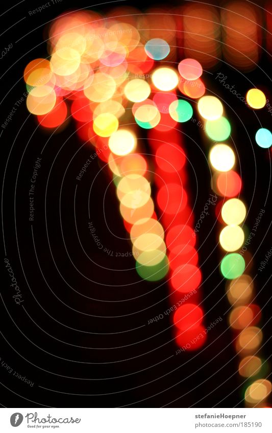 Christmas Candy Cane leuchten gelb rot Licht Beleuchtung Lichterkette Farbfoto Außenaufnahme Menschenleer Nacht Schwache Tiefenschärfe Lichtfleck Lichtpunkt
