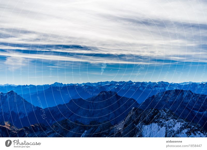 Alpen Natur Landschaft Himmel Berge u. Gebirge Gipfel Schneebedeckte Gipfel Zufriedenheit Begeisterung Ehre Akzeptanz gefährlich Zugspitze Bayern grainau